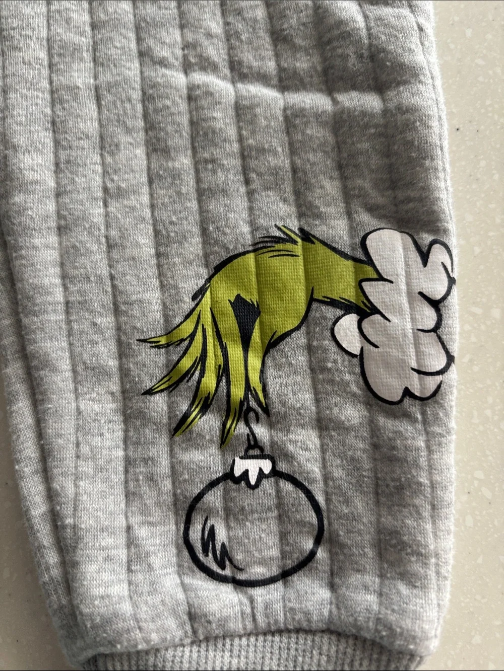 Kids Gray Quilted Grinch Sweatshirt & Joggers Set